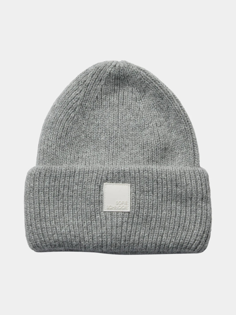 sofie-schnoor-hannahsw-beanie-no129-concept-store-duesseldorf