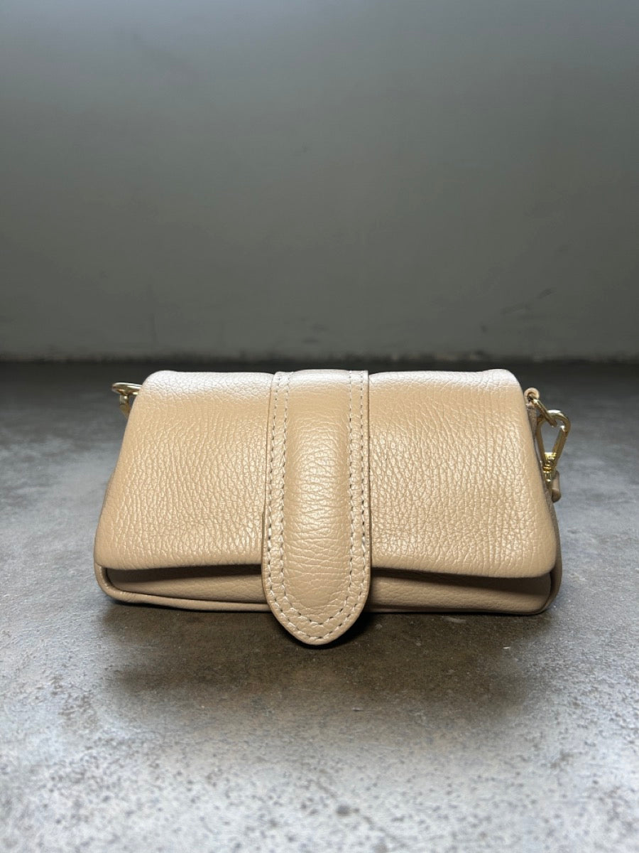  N°129 Tasche Aurorano. N°129 concept store Düsseldorf